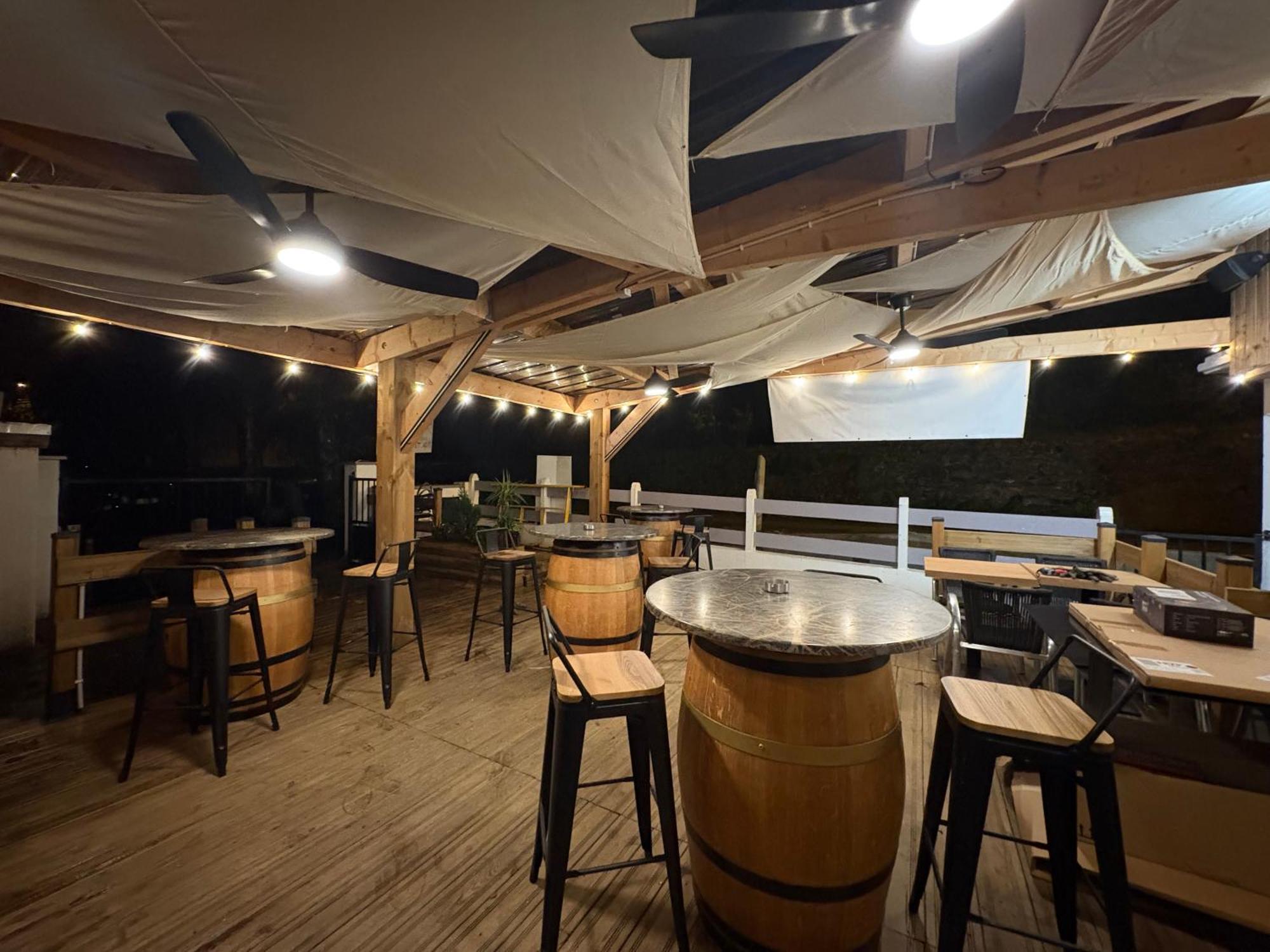 La Cheminee - Chambres D'Hotes Avec Bar-Restaurant Tardets-Sorholus Eksteriør bilde